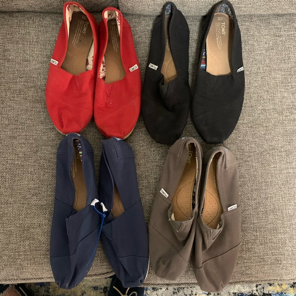 Toms - Canvas Size 11 - (4) Pair Bundle